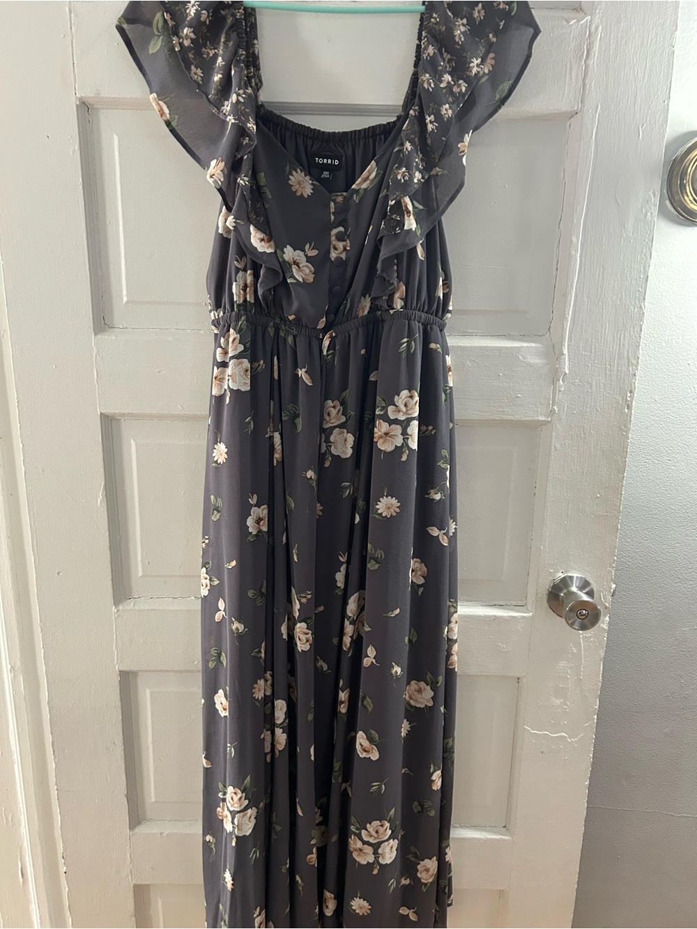 Torrid Charcoal Floral Maxi with Cream & Green Blooms